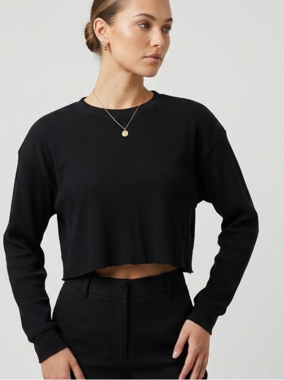 Katie J NYC Black Cropped Long-Sleeve Top L